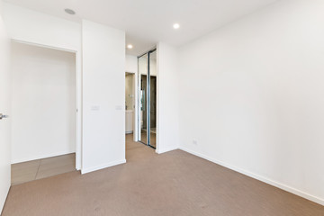 Empty and unfurnished brand new apartment