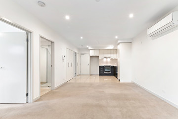 Empty and unfurnished brand new apartment