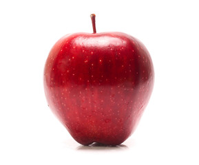 Fototapeta na wymiar red apple isolated on white background