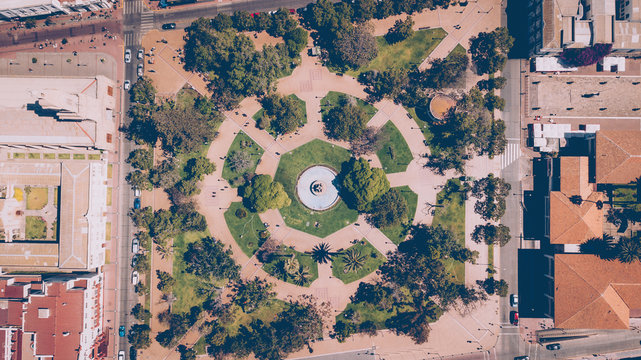 CENITAL PLAZA