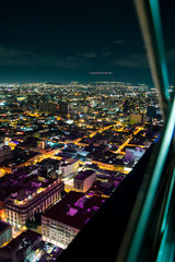 La ciudad vive de noche