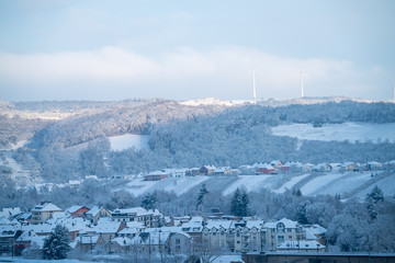 Fototapeta na wymiar Schnee Landschaft in Deutschland Winter