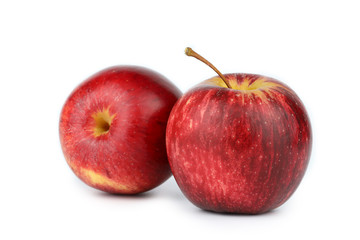 Fototapeta na wymiar Fresh 2 red apples isolated on white background