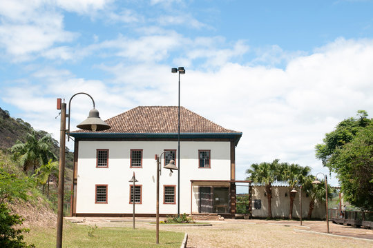 Fazenda recontruida