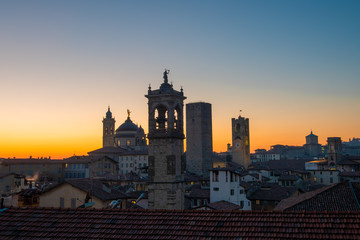 Fototapeta premium Bergamo at sunset
