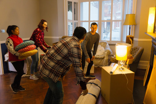 Friends with belongings moving house