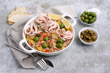 Quinoa with vegetables and squid tentacles
