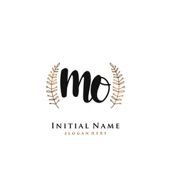  MO Initial handwriting logo vector