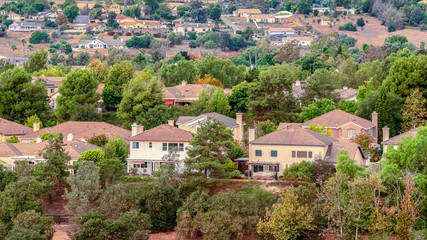 Fototapeta na wymiar Panorama View of a housing estate in Southern California