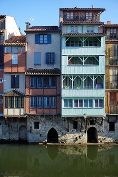 castres