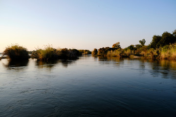 Obraz premium Zambesi river close to Victoria Falls, Zimbabwe