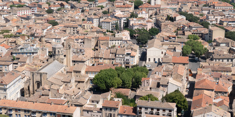 Fototapeta na wymiar aerial top view of city Cavaillon town in south of France