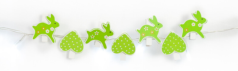 grüne Dekokette für Ostern, Frühling, Feste, Hasen und Herzen auf einer Leine