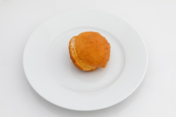 Cream stuffed bamba with sugar