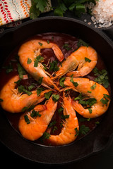 grilled shrimps with tomato sauce