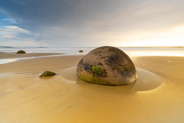 Moeraki Boulders, New Zealand © Piotr