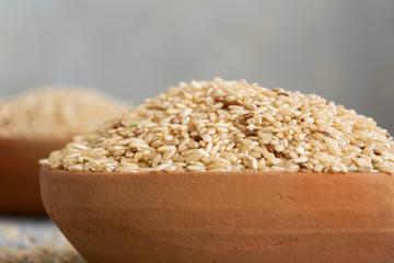 Biological brown rice, whole grain uncooked cereal ingredient