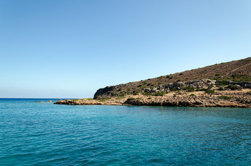 Fototapeta na wymiar sea view, with clear water and blue sky, Greece