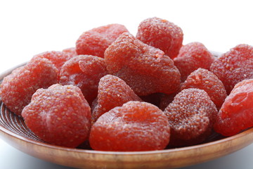  << dried fruit >> image of dried strawberry