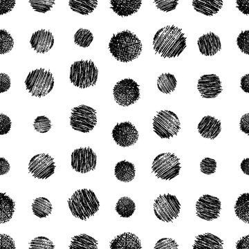 Seamless Pattern with hand drawn scribble circle