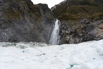 Fototapeta na wymiar Fox Glacier, New Zealand