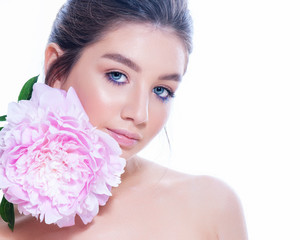 Naklejka premium portrait of attractive caucasian smiling woman blond with roses isolated on white studio shot