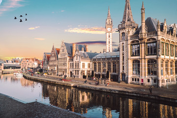 Fototapeta na wymiar the city of Belgium , Ghent with the river and the landmark buildings crossing and feels like being in medieval era 