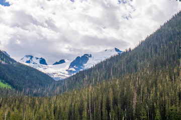 Obraz premium View at fantastic mountains in British Columbia, Canada.