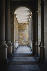 Column pavillion