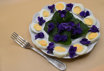 oeufs à la violette