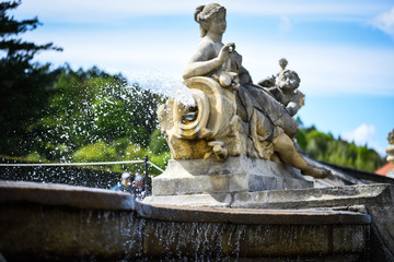 Fototapeta na wymiar thermal water source in Karlovy Vary