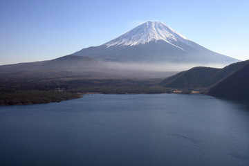 山梨県　本栖湖　富士山