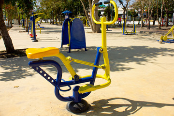 Exercise machine for the Chest in park
