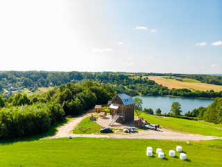 Wiatrak Kaszuby las jezioro pole © Dariusz