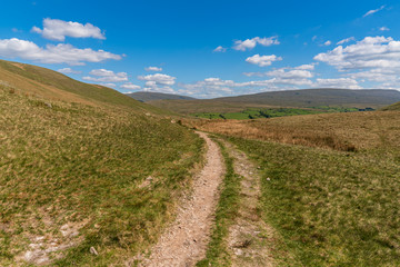 Fototapeta na wymiar Yorkshire Dales Landscape near Low Haygarth, Cumbria, England, UK
