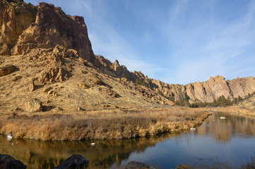 Fototapeta na wymiar Rocks in a beautiful, beautiful canyon, desert river, Smith Rock State Park, Oregon