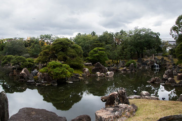Fototapeta na wymiar Beautiful Japanese garden inside Nijo Castle in Kyoto