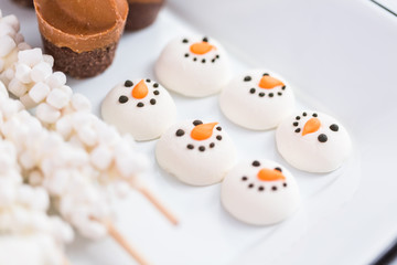 Hot chocolate toppings