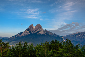 Fototapeta na wymiar Blue morning sky at the Peak of Pedraforca