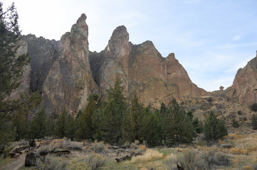 Rocks in a beautiful, beautiful canyon, desert river, Smith Rock State Park, Oregon