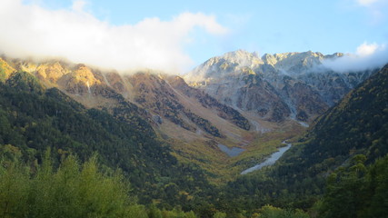 上高地　岳沢　紅葉　秋　
