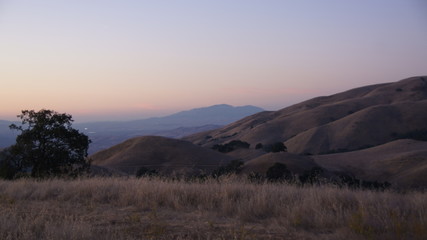 Obraz premium hills at sunset