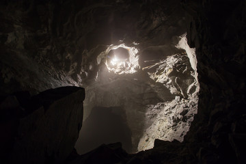 Gold mine room mining with light