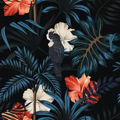 Keuken foto achterwand Papegaai Tropische vintage Hawaiiaanse nacht, donkere palmbomen, zwarte papegaai, palmbladeren naadloze bloemmotief zwarte achtergrond. Exotisch junglebehang.