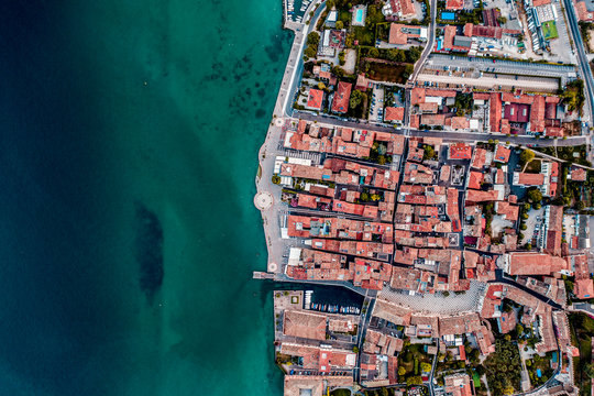 Italy, Veneto, Lazise at Lake Garda, drone view