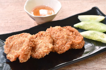 deep fried mashed shrimp with breadcrumbs Thai pancake on plate dipping with sweet sauce