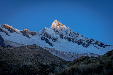 Alpamayo-berg in Peru