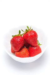 あまおう　いちご　白背景