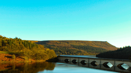 Fototapeta premium white bridge across the water 