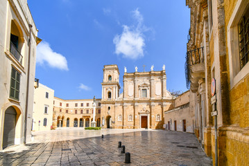Fototapeta na wymiar The piazza courtyard in front of St. John the Baptist Church also known as the Duomo Cathedral in the seaside town of Brindisi, Italy.